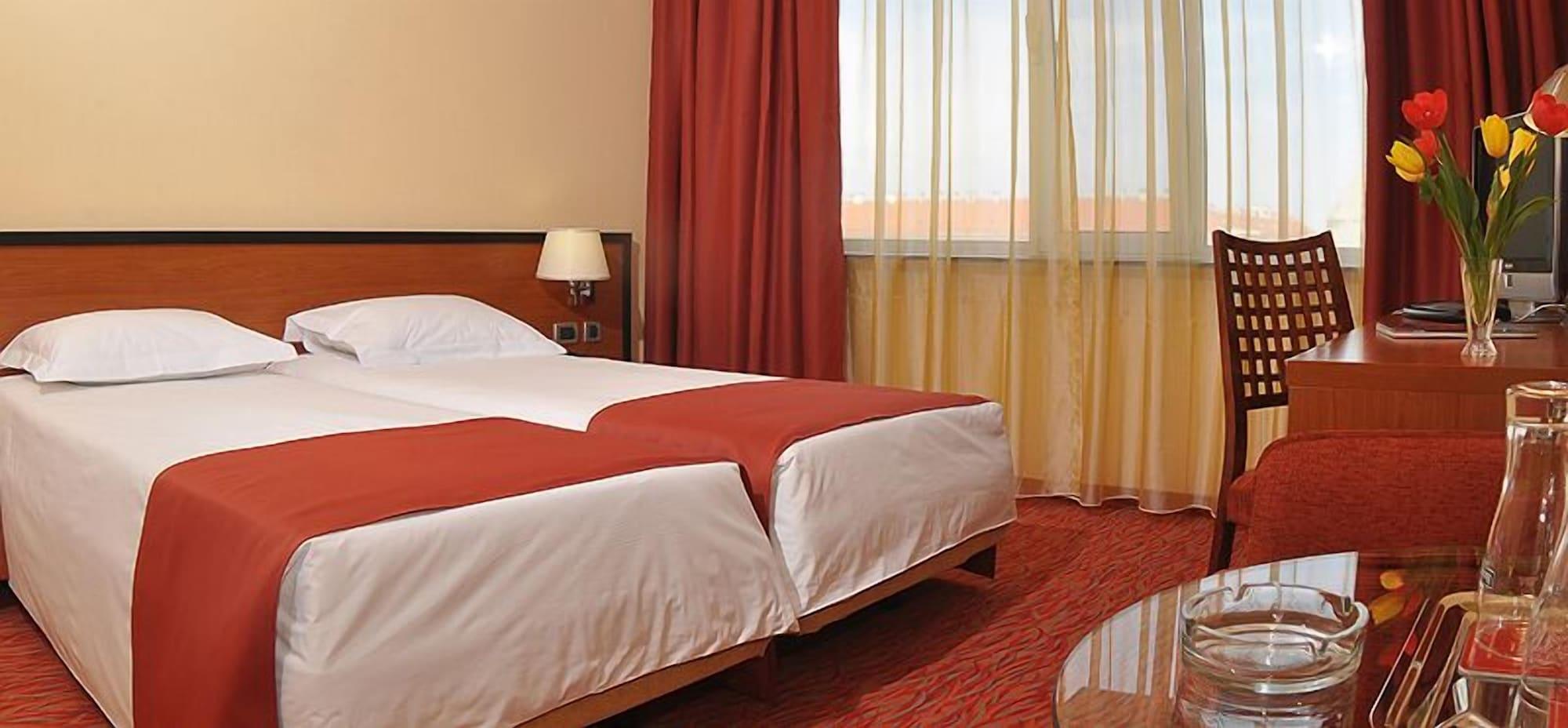Hotel Continental Timisoara Bagian luar foto