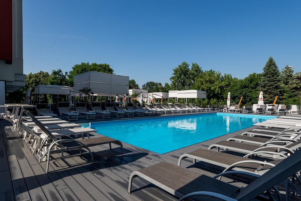 Hotel Continental Timisoara Bagian luar foto
