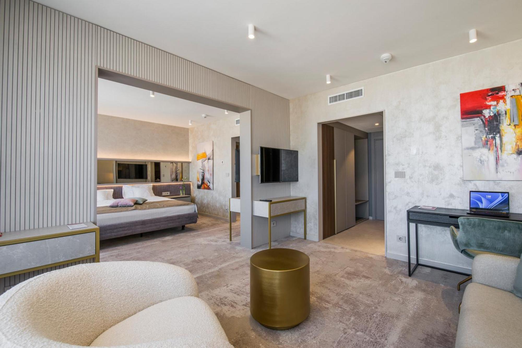 Hotel Continental Timisoara Bagian luar foto